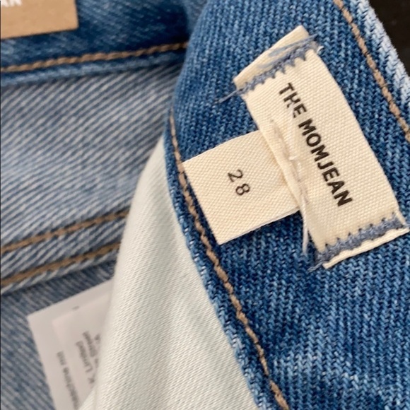 NWT Madewell The Mom jean in Gilford Wash SZ 28 - Picture 10 of 10